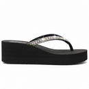 Chinelo strass preto perfil lateral 3D render profissional