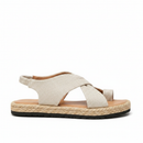 Espadrille dourada champagne 3D render profissional